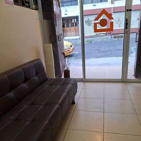 The Travel House Hotell Quito Exteriör bild