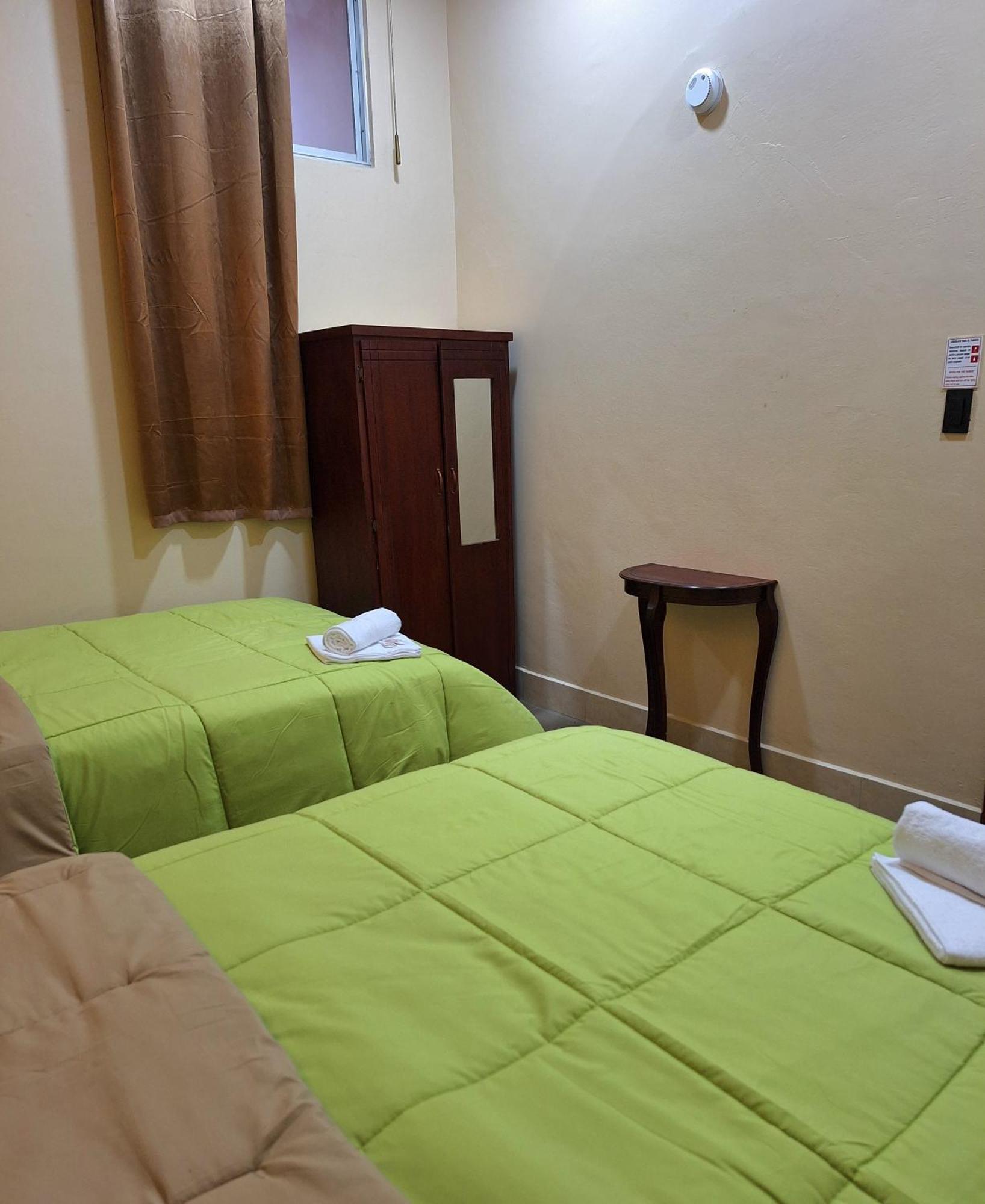 The Travel House Hotell Quito Exteriör bild