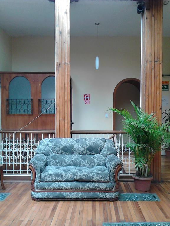 The Travel House Hotell Quito Exteriör bild